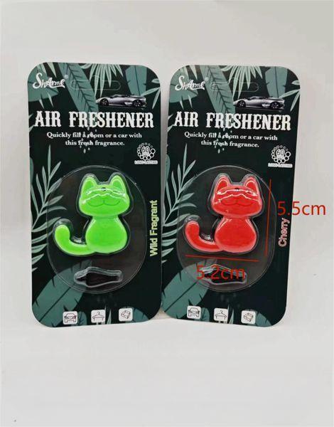 Kitten vent aromatherapy